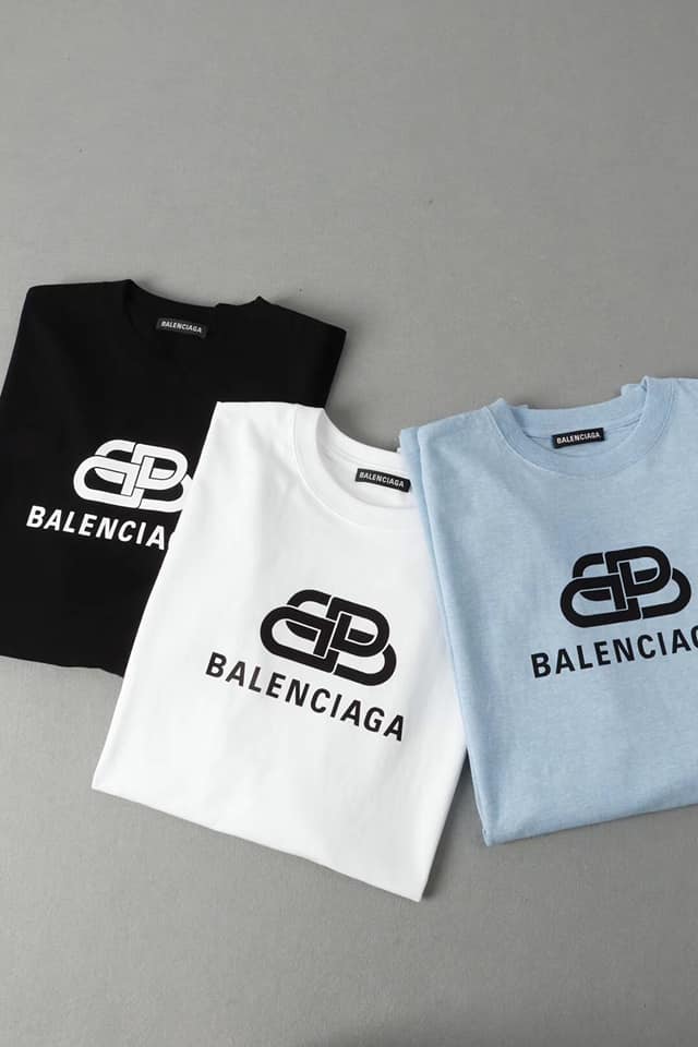 REMERA BALENCIAGA