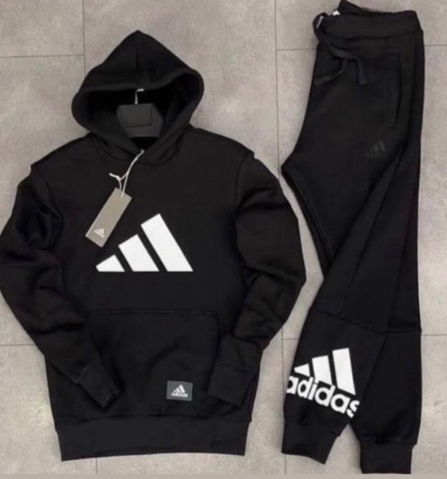 Conjunto adidas